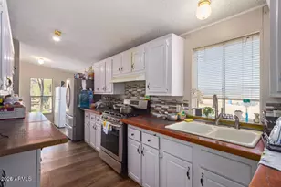 54702 W Farrell Rd, Maricopa, AZ 85139 - Photo 12