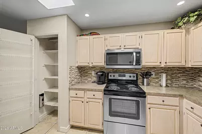 14300 W Bell Road #209, Surprise, AZ 85374 - Photo 10