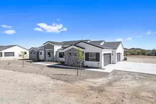 2557 W Jens Way, Queen Creek, AZ 85144 - Photo 2