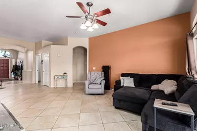 11623 W Lemon Court, Surprise, AZ 85378 - Photo 10