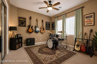 4608 W Range Mule Drive, Phoenix, AZ 85083 - Photo 32