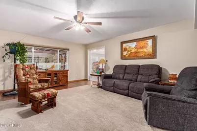 25629 S Ontario Drive, Sun Lakes, AZ 85248 - Photo 8