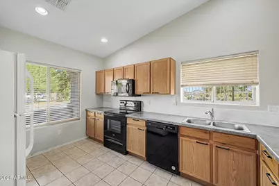 3442 S 96th Avenue, Tolleson, AZ 85353 - Photo 8
