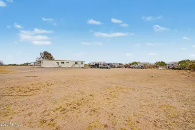 20843 W Tip Top Mine Road, Wittmann, AZ 85361 - Photo 2