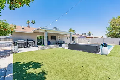 2033 E Harvard Drive, Tempe, AZ 85283 - Photo 26