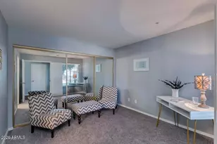 1333 E Morten Ave E, Phoenix, AZ 85020 - Photo 18