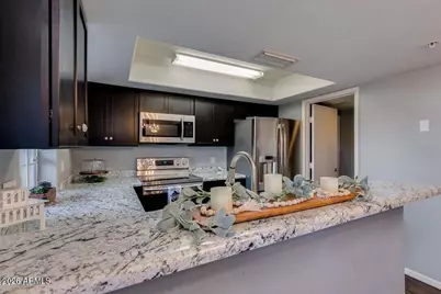 1333 E Morten Avenue E #140, Phoenix, AZ 85020 - Photo 10