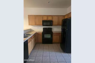 302 E Lawrence Boulevard #115, Avondale, AZ 85323 - Photo 2