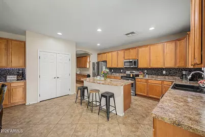 15708 W Shangri La Road, Surprise, AZ 85379 - Photo 6