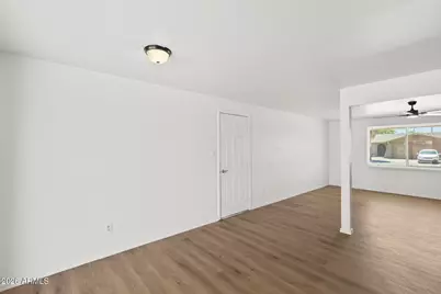 6964 W Hubbell Street, Phoenix, AZ 85035 - Photo 8