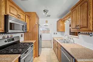 1833 N 35th St, Phoenix, AZ 85008 - Photo 14