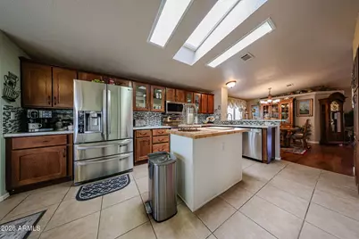 3301 S Goldfield Road #4020, Apache Junction, AZ 85119 - Photo 14