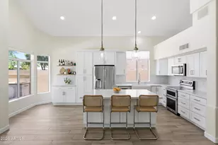 740 N Bradley Dr, Chandler, AZ 85226 - Photo 10