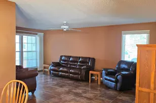 10501 W Palmeras Dr, Sun City, AZ 85373 - Photo 2