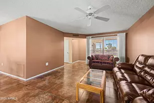 10501 W Palmeras Dr, Sun City, AZ 85373 - Photo 4
