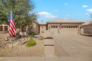 25235 S Fair Oaks Dr, Sun Lakes, AZ 85248 - Photo 2