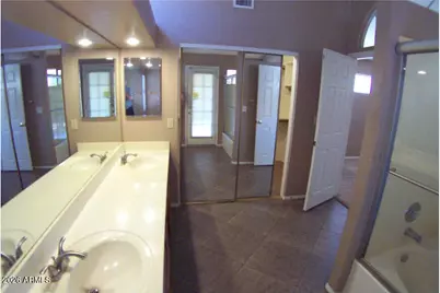 15012 S 26th Way, Phoenix, AZ 85048 - Photo 6