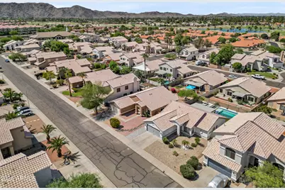4638 E Summerhaven Drive, Phoenix, AZ 85044 - Photo 38