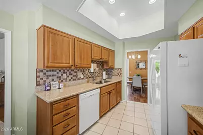 10833 W Boswell Boulevard, Sun City, AZ 85373 - Photo 8