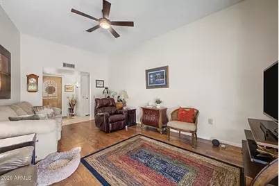 10833 W Boswell Boulevard, Sun City, AZ 85373 - Photo 4