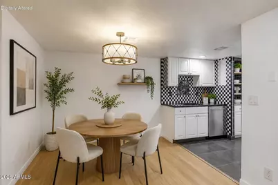 729 W Coolidge Street #110, Phoenix, AZ 85013 - Photo 8
