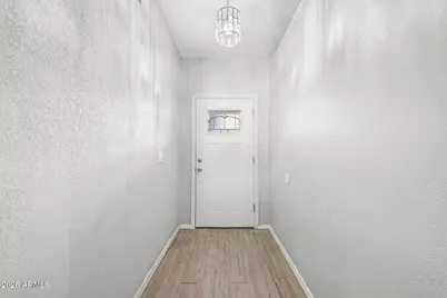 5421 N 73rd Drive, Glendale, AZ 85303 - Photo 6