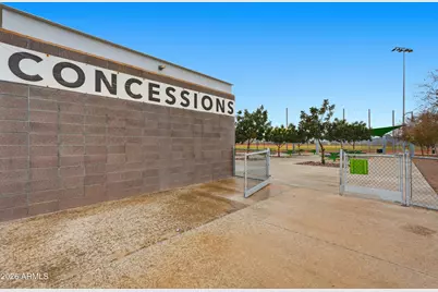 9934 W White Feather Lane, Peoria, AZ 85383 - Photo 124