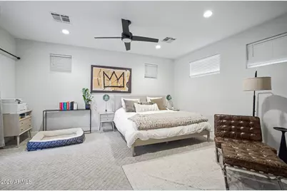 4711 N 33rd Street, Phoenix, AZ 85018 - Photo 2