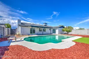 8719 W Avalon Dr, Phoenix, AZ 85037 - Photo 44