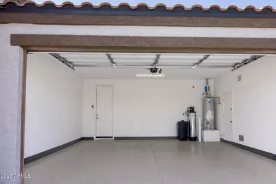 2548 W Grenadine Road, Phoenix, AZ 85041 - Photo 24