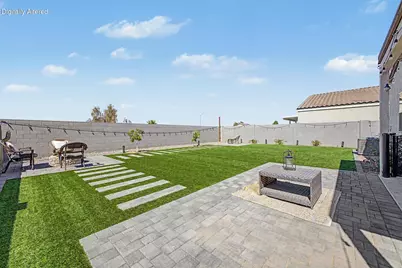 2548 W Grenadine Road, Phoenix, AZ 85041 - Photo 26