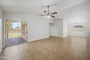 7453 E Knowles Ave, Mesa, AZ 85209 - Photo 4