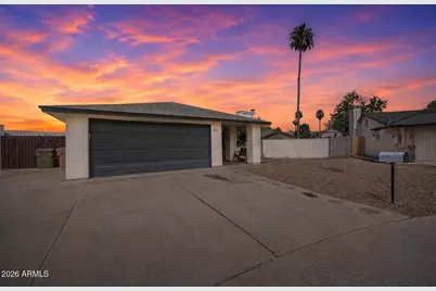 6134 W Zoe Ella Way, Glendale, AZ 85306 - Photo 2