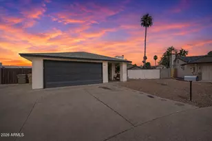 6134 W Zoe Ella Way, Glendale, AZ 85306 - Photo 2