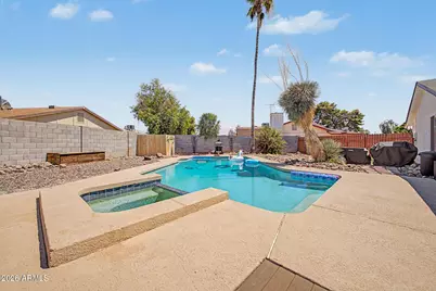 6134 W Zoe Ella Way, Glendale, AZ 85306 - Photo 32