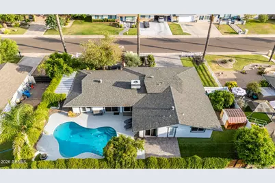 126 W Seldon Lane, Phoenix, AZ 85021 - Photo 2