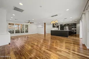 126 W Seldon Ln, Phoenix, AZ 85021 - Photo 14