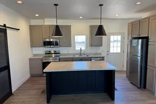 36445 W Clarendon Ave, Tonopah, AZ 85354 - Photo 4