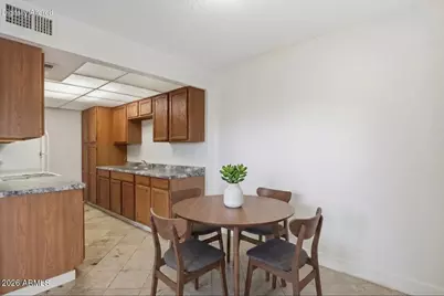 5955 W Golden Lane, Glendale, AZ 85302 - Photo 4