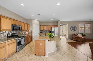 1076 E Euclid Ave, Gilbert, AZ 85297 - Photo 2