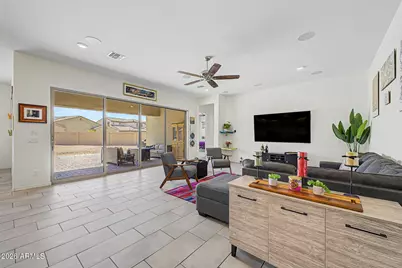 14214 S 179th Avenue, Goodyear, AZ 85338 - Photo 6