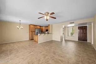 19074 N 97th Ln, Peoria, AZ 85382 - Photo 4
