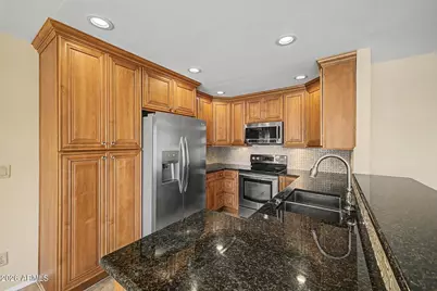 19074 N 97th Lane, Peoria, AZ 85382 - Photo 6
