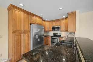 19074 N 97th Ln, Peoria, AZ 85382 - Photo 6