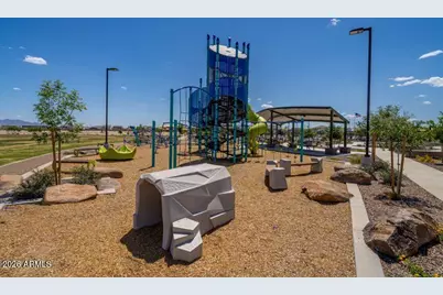 17812 W Pasadena Avenue, Litchfield Park, AZ 85340 - Photo 12