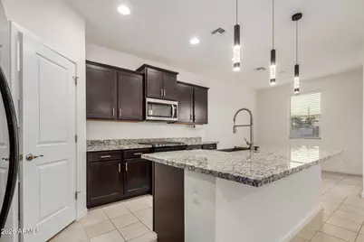 2792 E James Avenue, San Tan Valley, AZ 85143 - Photo 14