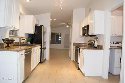 4709 E Abraham Lane, Phoenix, AZ 85050 - Photo 2