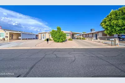 327 S 73rd Place, Mesa, AZ 85208 - Photo 2