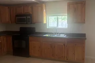 323 S Elden St, Flagstaff, AZ 86001 - Photo 4