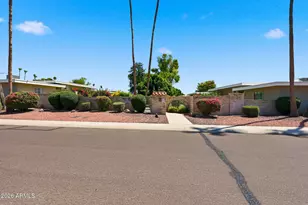 10040 W Lancaster Dr, Sun City, AZ 85351 - Photo 6